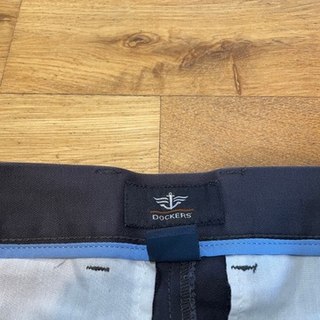 DOCKERS MĘSKIE SPODNIE CHINOS Rozm. W31 L32