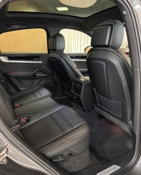 Porsche Cayenne III SUV Facelifting 3.0 353KM 2025 Porsche Cayenne salon Polska FV 23 R CARS Warszawa 3.0 Benzyna 353KM, zdjęcie 28
