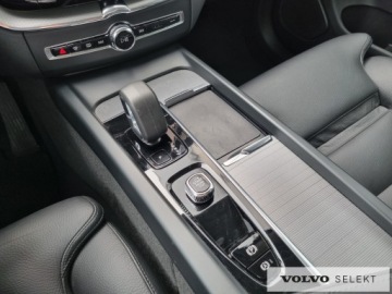 Volvo XC60 II 2023 Volvo XC 60 FV23 Plus Dark B4 D 197KM ACC Kamera S, zdjęcie 32