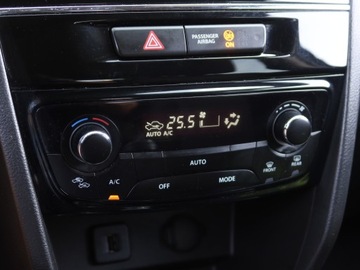 Suzuki Vitara III SUV Facelifting 1.4 BoosterJet 140KM 2019 Suzuki Vitara 1.4 BoosterJet, Salon Polska, zdjęcie 12