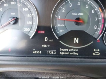 BMW Seria 3 F30-F31-F34 2016 BMW M3 BMW M3 F30, od ubezpieczalni 3.0 Benzyna 425KM, zdjęcie 10