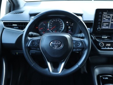 Toyota Corolla XII Hatchback 1.2 Turbo D-4T 116KM 2021 Toyota Corolla 1.2 Turbo, Salon Polska, zdjęcie 17