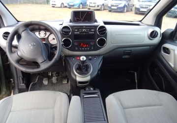 Peugeot Partner II Furgon 1.6 HDi FAP 92KM 2011 Peugeot Partner 1.6ehdi-klima-navi-orginalny lakier,zadbany-oplacony 1.6, zdjęcie 14