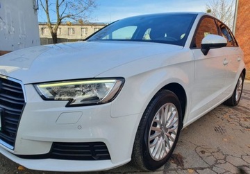Audi A3 8V Sportback 5d Facelifting 1.4 TFSI COD Ultra 150KM 2017 Audi A3 Sportback FULL LED Nawigacja Serwis GetHelp 1.4 Benzyna, zdjęcie 7