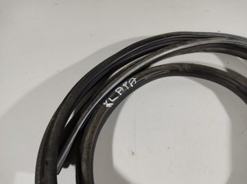 JEEP COMPASS 13R - ПРОКЛАДКА КРЫШКИ БАГАЖНИКА