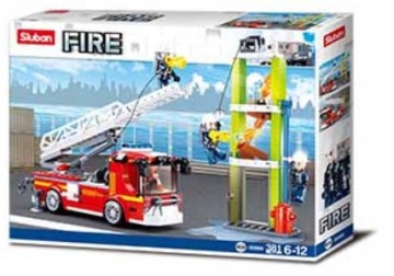 СЛУБАН БЛОКИРУЕТ ПОЖАРНУЮ МАШИНУ