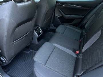 Skoda Octavia IV Liftback 1.5 TSI EVO 150KM 2022 Skoda Octavia 1.5TSI 150KM Ambition l Salon Polska, zdjęcie 10