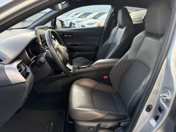 Toyota C-HR I Crossover Facelifting 1.8 Hybrid 122KM 2023 Toyota C-HR 1.8 Hybrid Executive 1.8 Hybrid Execut, zdjęcie 12