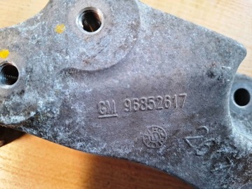 DRŽÁK MOTORU UCHYCENÍ DRŽÁKY CHEVROLET AVEO T300 96852617