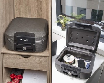 Огнестойкий и водонепроницаемый сейф формата А4.