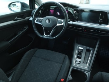 Volkswagen Golf VIII Variant 1.5 eTSI 150KM 2021 VW Golf 1.5 eTSI, Salon Polska, 1. Właściciel, zdjęcie 6