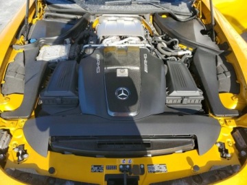 Mercedes AMG GT C190 Coupe Facelifting 4.0 V8 557KM 2020 Mercedes-Benz AMG GT 2020 MERCEDES-BENZ AMG GT C 4.0 Benzyna 557KM, zdjęcie 10