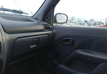 Renault Clio II Hatchback 1.2 60KM 2000 Renault Clio Renault Clio 1.1 Benzyna 60KM, zdjęcie 11