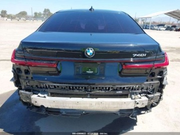 BMW Seria 7 G70 2022 BMW Seria 7 740i 2022 3.0l 3.0 Benzyna 335KM, zdjęcie 4