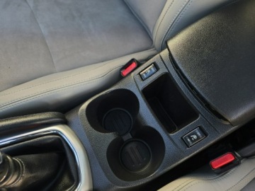 Nissan Qashqai II Crossover 1.6 dCi 130KM 2014 Nissan Qashqai TEKNA+ Napęd 4x4 1.6 dCi 130KM z, zdjęcie 25