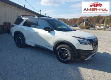 Nissan Pathfinder III 2024 Nissan Pathfinder 2024, 3.5L, 4x4, ROCK CREEK, od ubezpieczalni 3.5 Benzyna