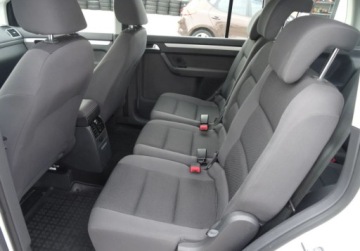 Volkswagen Touran II 1.2 105KM 2014 Volkswagen Touran 1.2 TSI 105KM 7 Foteli Serwis Oplacony Super Stan, zdjęcie 17