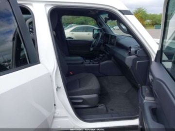 Toyota Land Cruiser VIII 2025 Toyota Land Cruiser 2025r., 4x4, 2.4L 2.4 Benzyna 326KM, zdjęcie 8