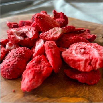 Клубника сублимированная 100г HiFOOD DELICIOUS SLICES