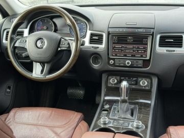 Volkswagen Touareg II 2016 Volkswagen Touareg 3.0 V6 TDI, 2016r, serwisowany, zdjęcie 3