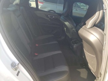 Volvo S60 III Sedan 2.0 T5 250KM 2020 Volvo S60 T5 R-Design 2020 2.0l 2.0 Benzyna 250KM, zdjęcie 10