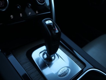 Land Rover Discovery Sport SUV Facelifting 2.0 D I4 240KM 2020 Land Rover Discovery Sport SD4, Salon Polska, zdjęcie 12