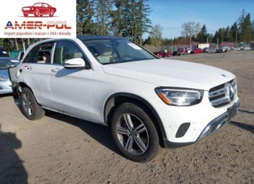 Mercedes GLC C253 2021 Mercedes-Benz GLC 300 4Matic 2021 2.0l 2.0 Benzyna 255KM