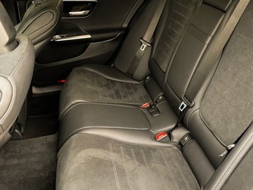 Mercedes Klasa C W206 2025 C Klasa 300 e 4-Matic AMG 2.0 (333KM) 2025, zdjęcie 13