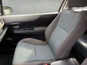 Toyota Yaris III Hatchback 5d 1.0 VVT-i 69KM 2012 Toyota Yaris Salon Polska . Bezwypadkowy. Navigacj, zdjęcie 18