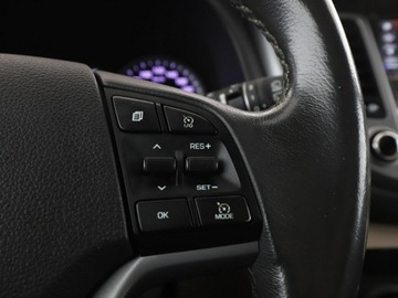 Hyundai Tucson III SUV 1.7 CRDi 141KM 2018 Hyundai Tucson automat full LED panorama jasne, zdjęcie 29