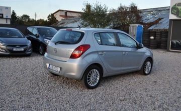 Hyundai i20 I Hatchback 5d 1.2 DOHC 78KM 2012 Hyundai i20 Benzyna 1.2 Klimatyzacja 1.2 Benzyna 78KM, zdjęcie 6