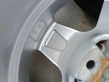RÁFKY PNEUMATIKY ALU RÁFKY 15" 5X120 ET35 BMW E39 75705