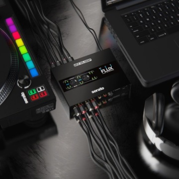 RELOOP FLUX - Аудиоинтерфейс