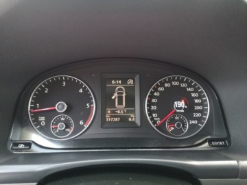 Volkswagen Touran II 1.6 TDI 105KM 2011 Volkswagen Touran 1.6 TDI 105KM Klimatronic, zdjęcie 12