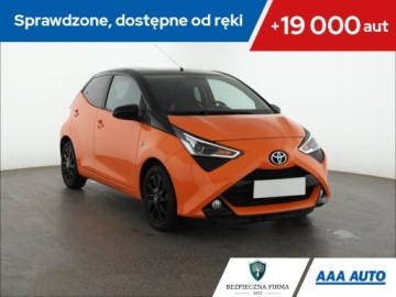 Toyota Aygo II Hatchback 3d Facelifting 1.0 VVT-i 72KM 2019 Toyota Aygo 1.0 VVT-i, Salon Polska