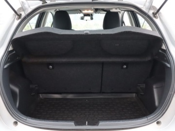 Toyota Yaris III 2018 Toyota Yaris 1.0 VVT-i, Salon Polska, zdjęcie 13