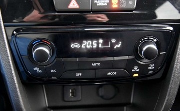 Suzuki Vitara III SUV 1.6 DDiS 120KM 2017 Suzuki Vitara Alusy LED Navi 4 x 4 GRZANE FOTELE allgrip 1.6 Diesel 120KM, zdjęcie 28
