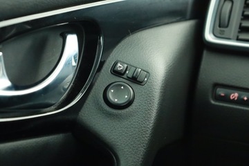 Nissan Qashqai II Crossover 1.2 DIG-T 115KM 2017 Nissan Qashqai 1.2 DIG-T, Salon Polska, zdjęcie 17