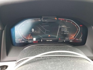 BMW Seria 8 II 2022 BMW Seria 8 840xi 2022 3.0l 3.0 Benzyna 335KM, zdjęcie 9