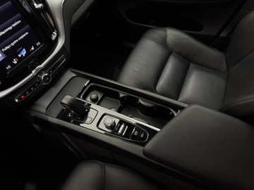 Volvo XC60 II 2021 Volvo XC 60 B4 Momentum PRO / 1 właściciel / Salon, zdjęcie 23