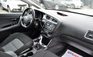 Kia Ceed II Kombi 1.6 GDI 135KM 2013 Kia Ceed 1.6 Benzyna Klimatyzacja 1.6 Benzyna 135KM, zdjęcie 14