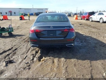 Mercedes Klasa E W214 2024 Mercedes-Benz Klasa E 450 4Matic 2024 3.0l 3.0 Benzyna 375KM, zdjęcie 4