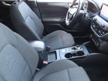 Ford Focus IV Kombi 2.0 EcoBlue 150KM 2020 Ford Focus 2.0 EcoBlue, Automat, Navi, Klima, zdjęcie 8