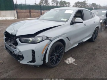 BMW X6 G06 2025 BMW X6 xDrive40i 2025 3.0 Benzyna 375KM, zdjęcie 1
