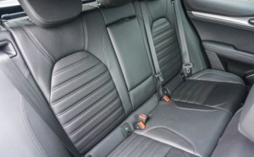 Alfa Romeo Stelvio SUV Facelifting 2.0 Turbo 280KM 2020 Alfa Romeo Stelvio Alfa Romeo Stelvio Veloce GWARANCJA do 2030 2.0 Benzyna, zdjęcie 34