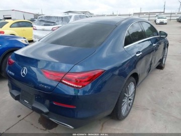 Mercedes CLA C118/X118 2022 Mercedes-Benz CLA 2022 MERCEDES-BENZ CLA 250 COUPE 4MATIC 2.0 Benzyna 221KM, zdjęcie 3