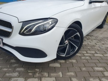 Mercedes Klasa E W213 Kombi 2.0 220d 194KM 2016 Mercedes E 220 2.0d 194KM W213 Automat Raty, zdjęcie 11