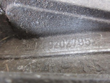 OPEL VECTRA C 2.2 16V КРЕПЛЕНИЕ РАДИАТОРА