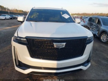 Cadillac Escalade III 2021 Cadillac Escalade ESV Sport Platinum 2021 6.2 Benzyna 420KM, zdjęcie 7