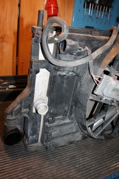 КОМПЛЕКТ ВЕНТИЛЯТОРА РАДИАТОРА VOLVO V50 S40 C30 C70 T5